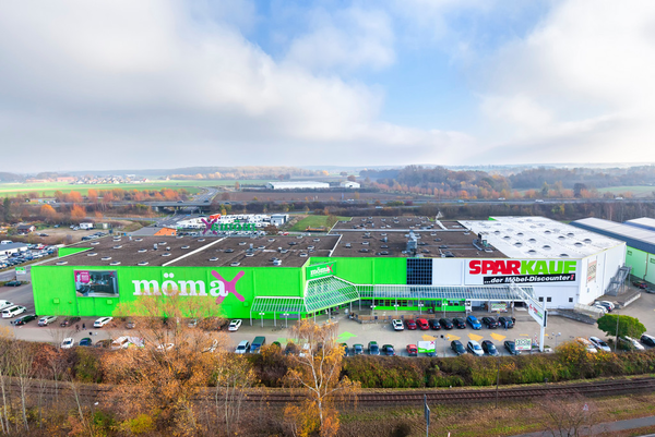 Download mömax Braunschweig.jpg